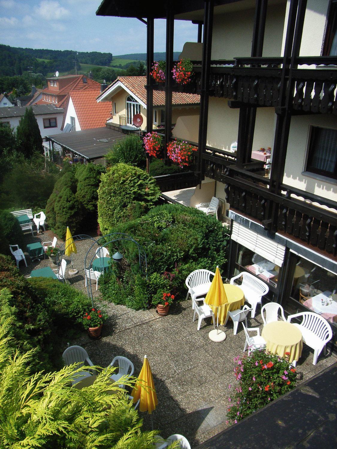 Hotel Schloessmann Garni Bad König Exterior foto